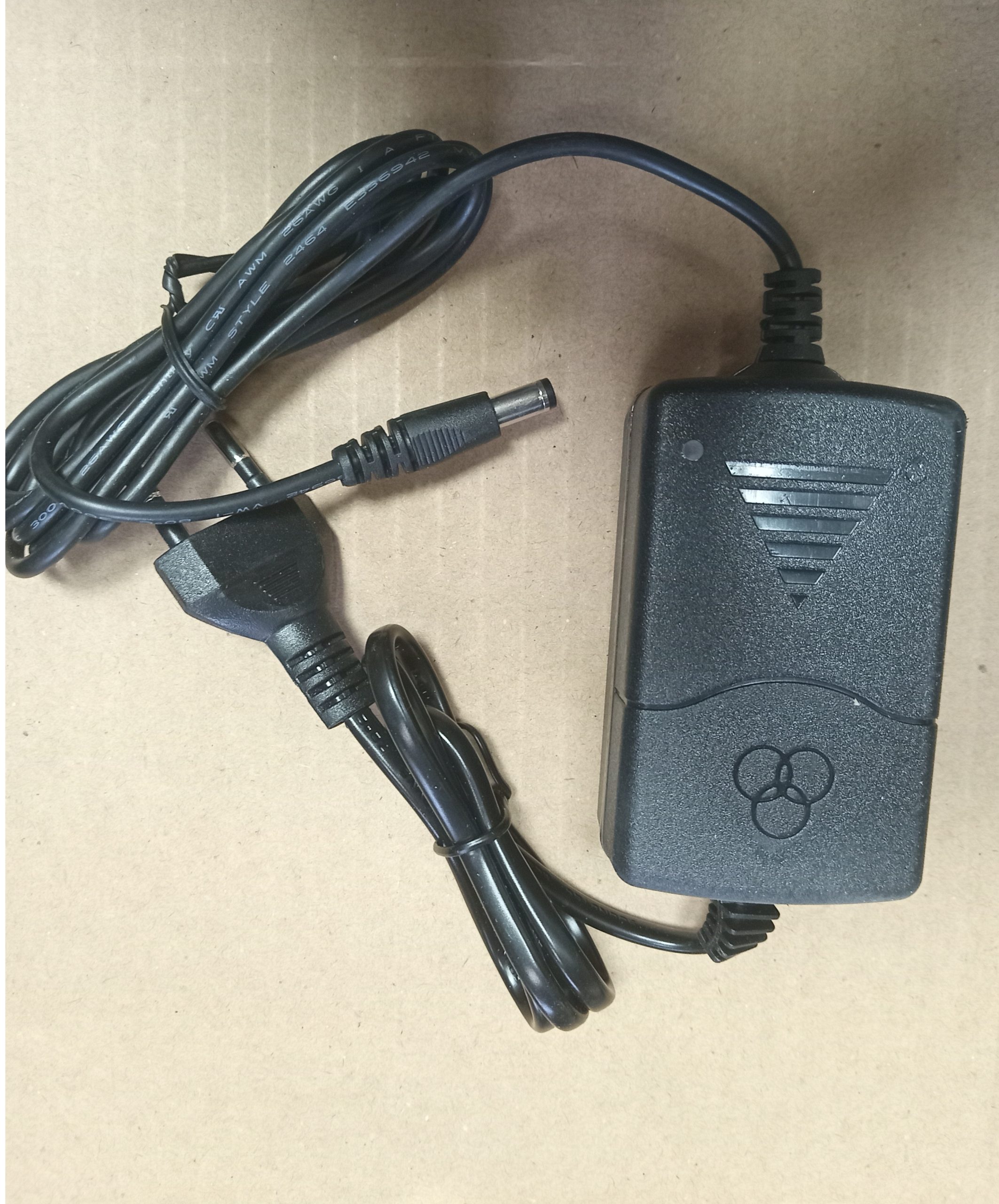 آداپتور 12 ولت 2 آمپر Power adapter 12 v 2a - Image 4